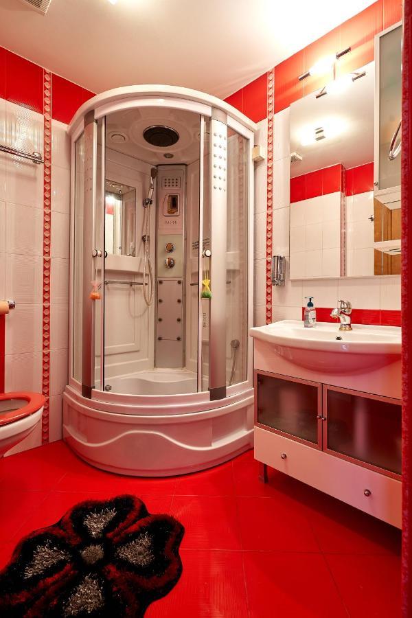 Casa Cu Flori Moisei Hotel Bagian luar foto
