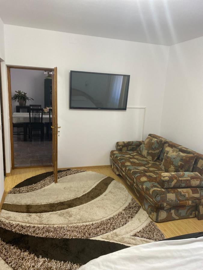 Casa Cu Flori Moisei Hotel Bagian luar foto